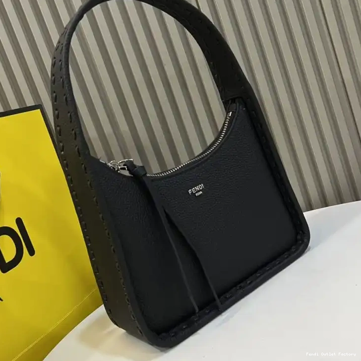 HOT Fendi Mini Cuoio Fendessence Black Bag Leather In Romano 0506